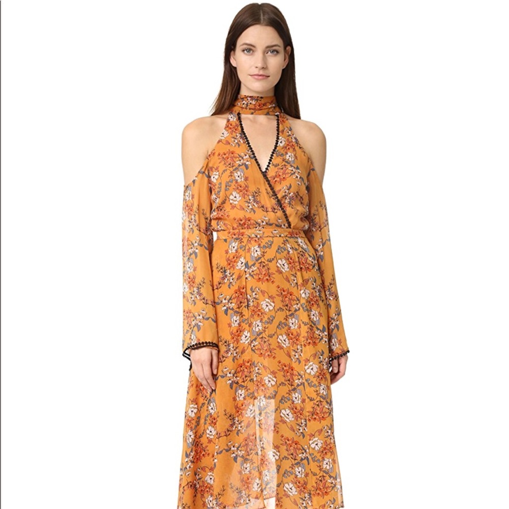 Nicholas wrap dress 🔥 silk, open shoulders - Picture 2 of 5